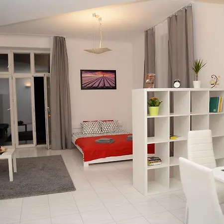 Vendégház Fox Center