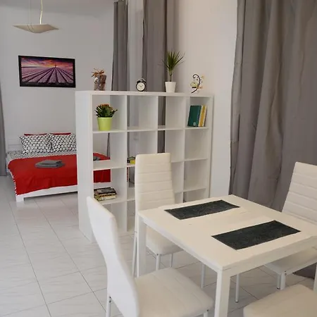 Fox Center Varsó